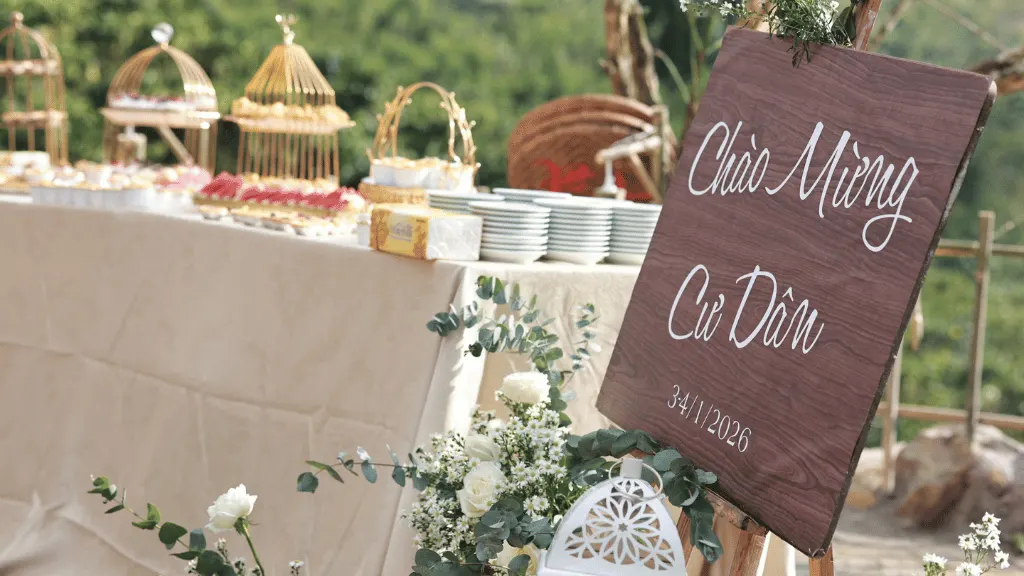Bảng Chào mừng cư dân tại sự kiện ở Vân Thôn Retreat